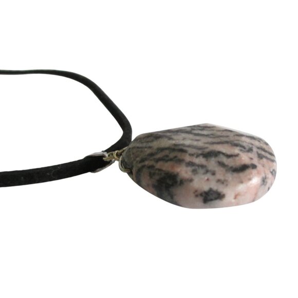 New Rhodonite Stone Teardrop Pendant Necklace 18" to 20" Black Suede Cord - Picture 5 of 7